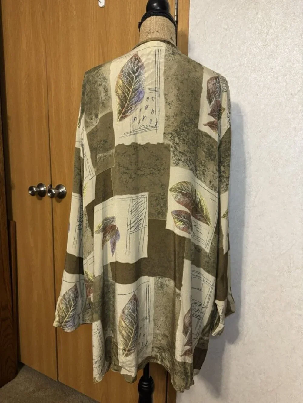 Unbranded vtg tropical